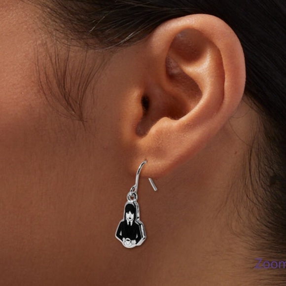 Wednesday Addams 6-Pack Silver Mixed Earrings Set - NWT - Picture 3 of 4